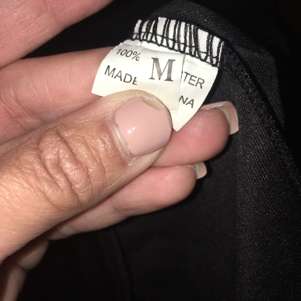 Free with purchase of $40 or more Sexy black dress - Picture 4 of 5